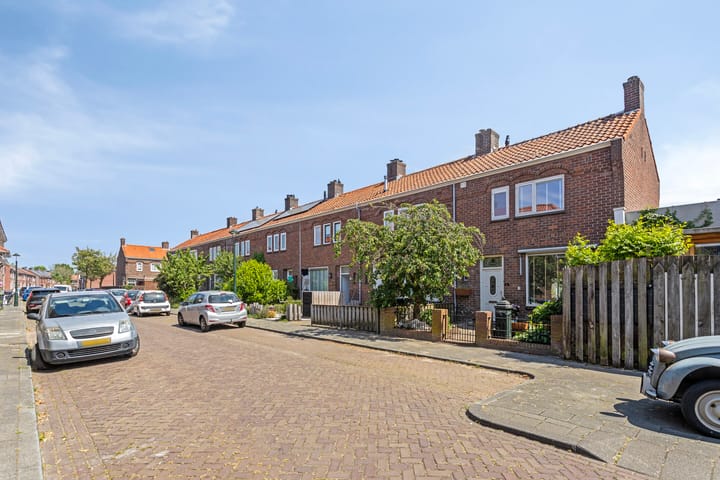 Foto 19 van Cederstraat 49