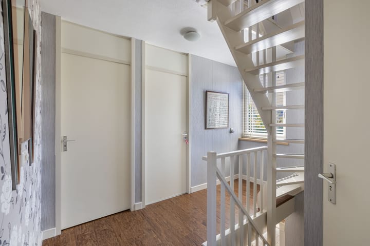 Foto 17 van Tholen 8