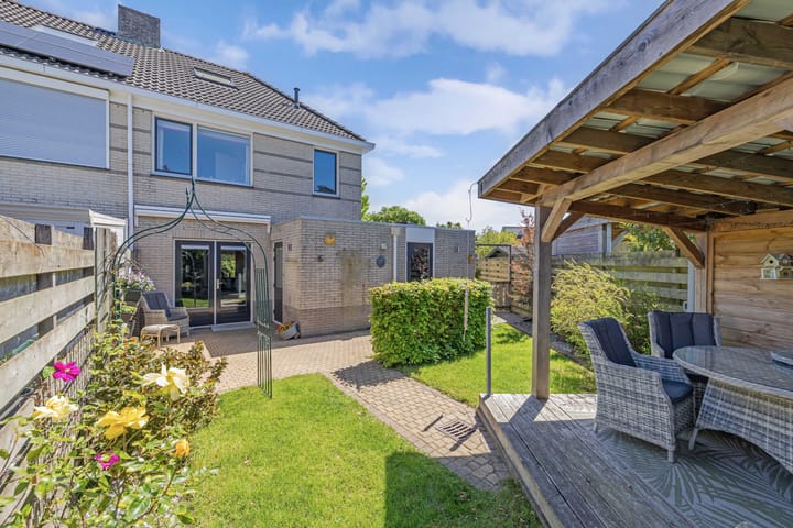 Foto 31 van Tholen 8