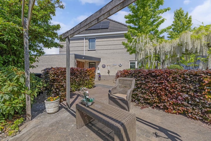 Foto 38 van Tholen 8