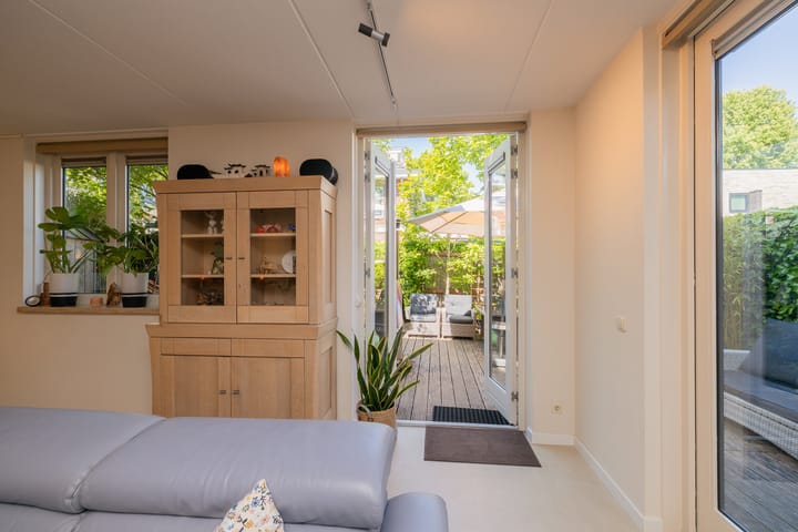 Photo 13 of Kralingseweg 264-C