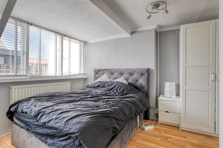 Foto 10 van Houtstraat 17