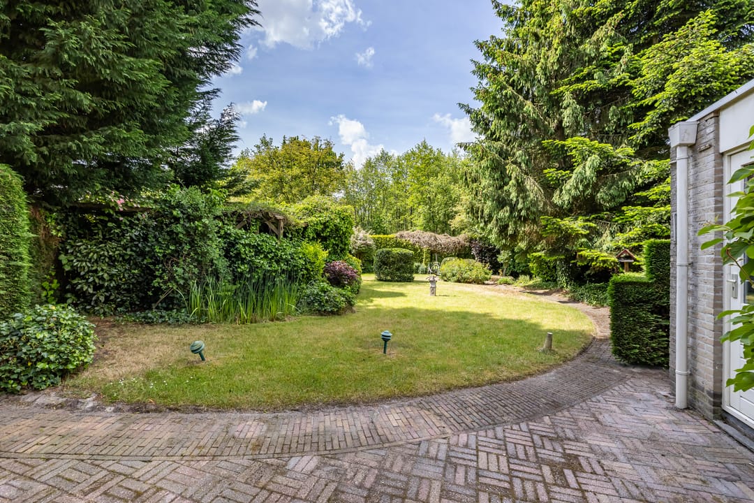 Photo 23 of A. Jacobsstraat 169