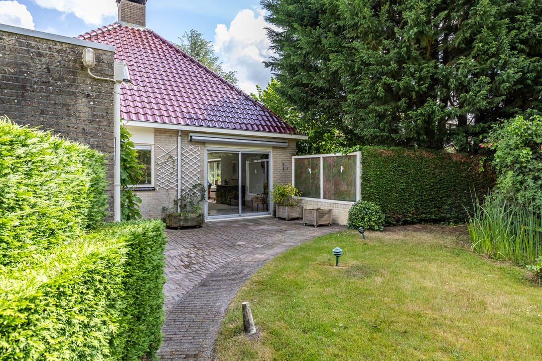 Photo 32 of A. Jacobsstraat 169