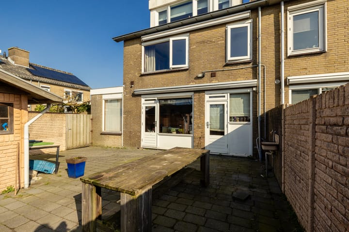 Foto 2 van Amestelle 67