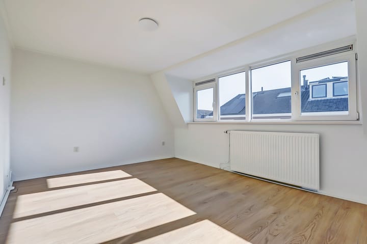 Photo 14 of Toekomststraat 52