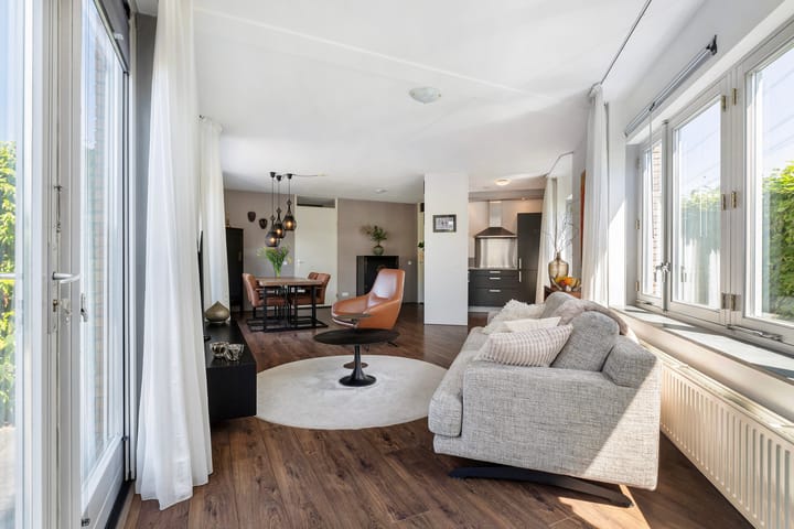 Foto 4 van Pierre Cardinstraat 54