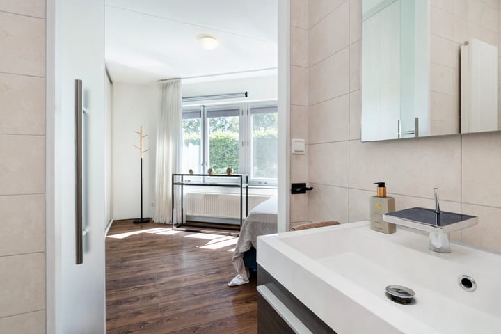 Foto 19 van Pierre Cardinstraat 54