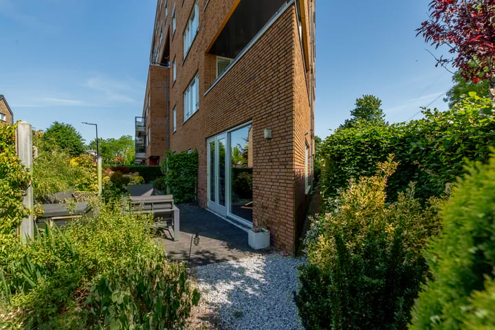 Foto 31 van Pierre Cardinstraat 54