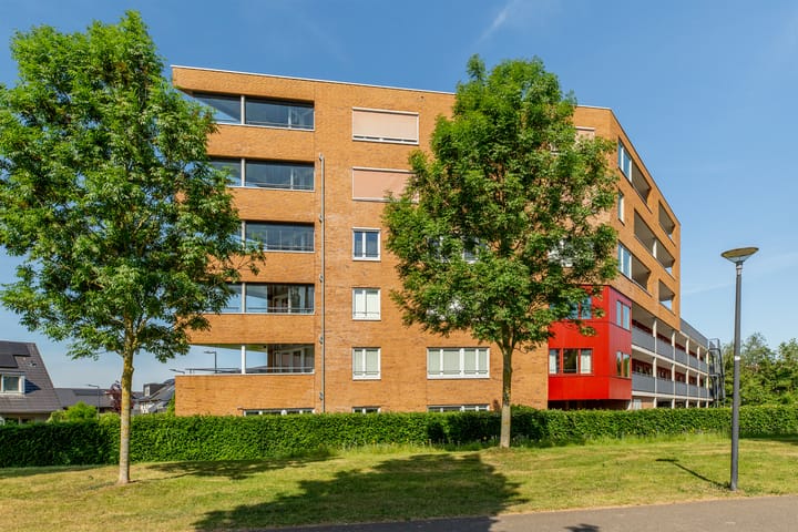 Foto 35 van Pierre Cardinstraat 54