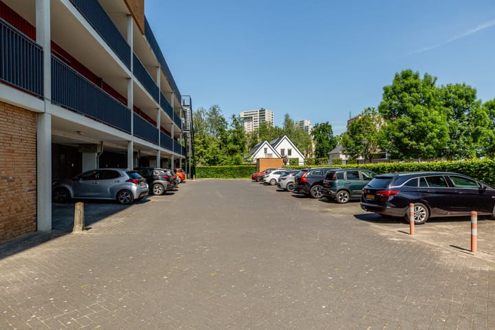 Foto 43 van Pierre Cardinstraat 54