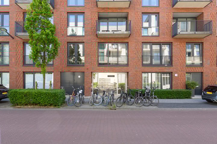 Foto 8 van James Wattstraat 85