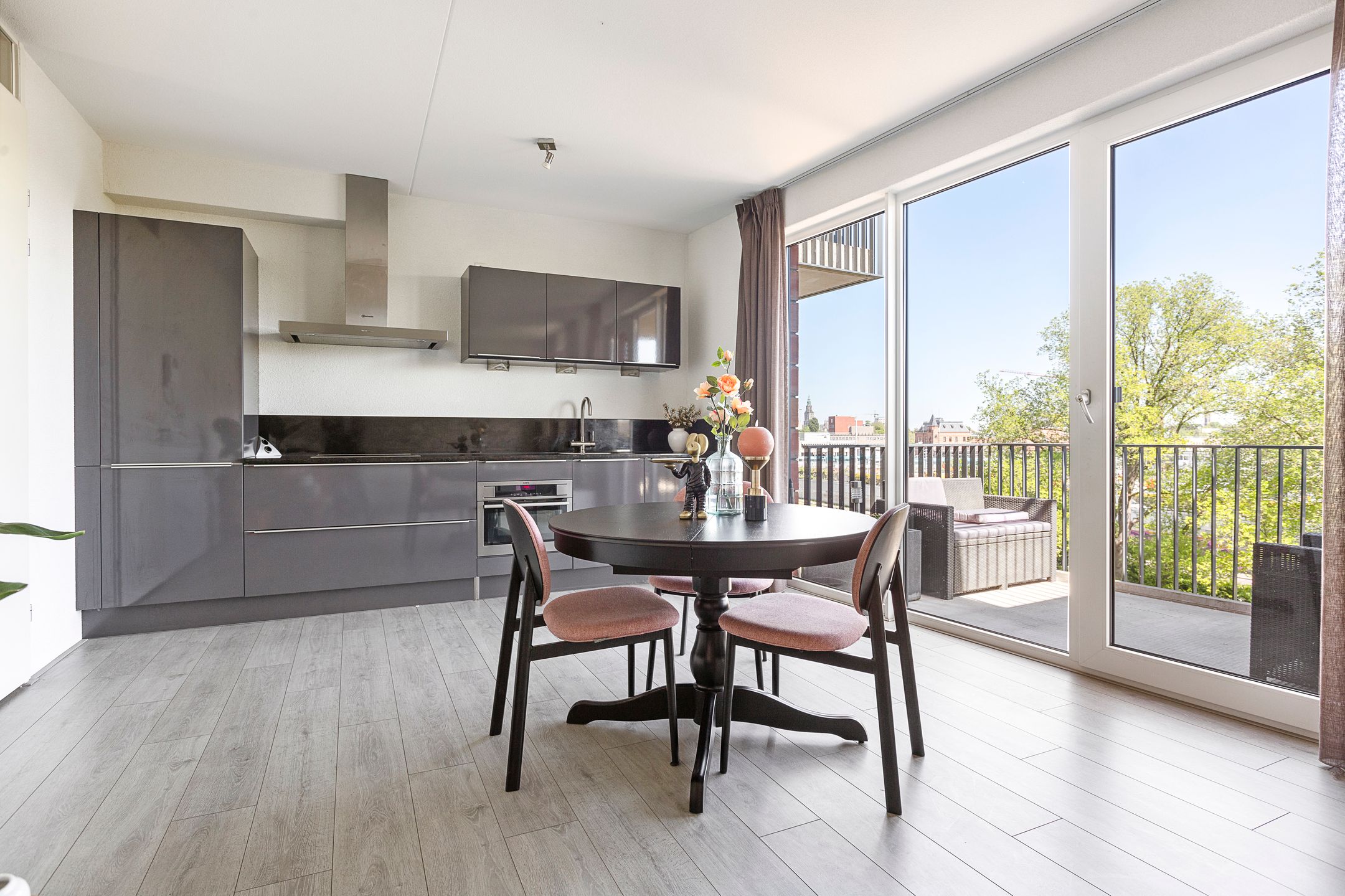 Foto 18 van James Wattstraat 85