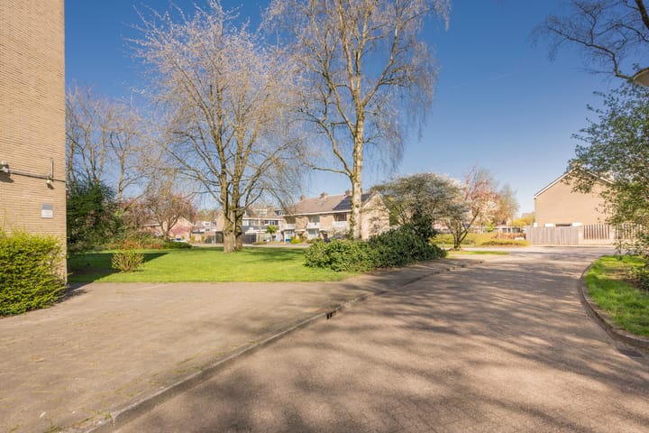 Foto 40 van Van Oldenbarneveltstraat 511