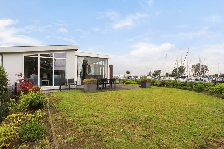 Photo 2 of Rijksstraatweg 186-151