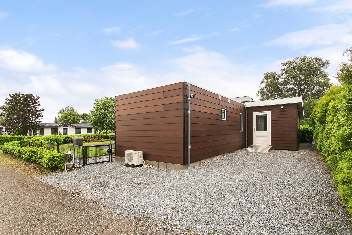 Photo 4 of Rijksstraatweg 186-151