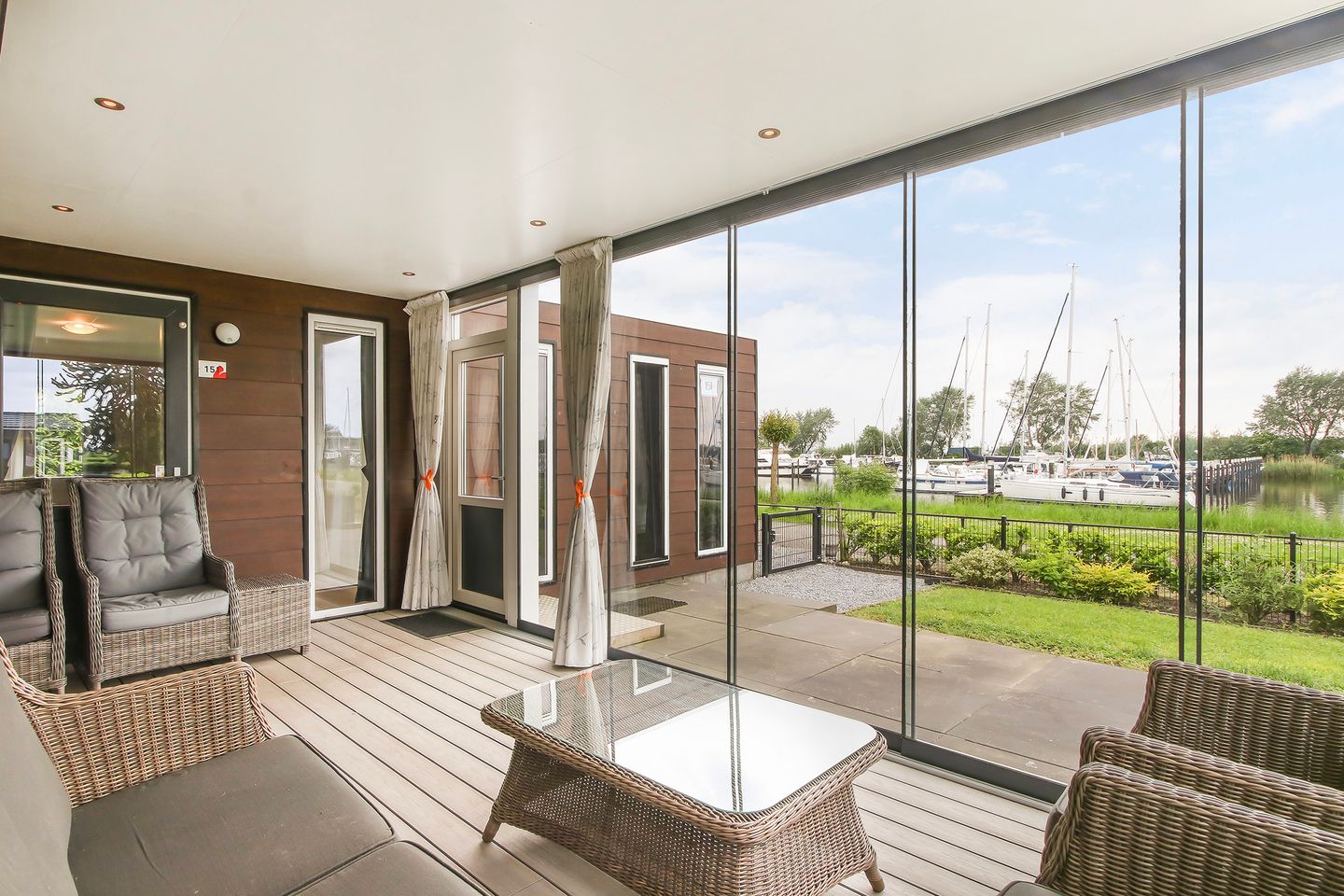 Photo 5 of Rijksstraatweg 186-151