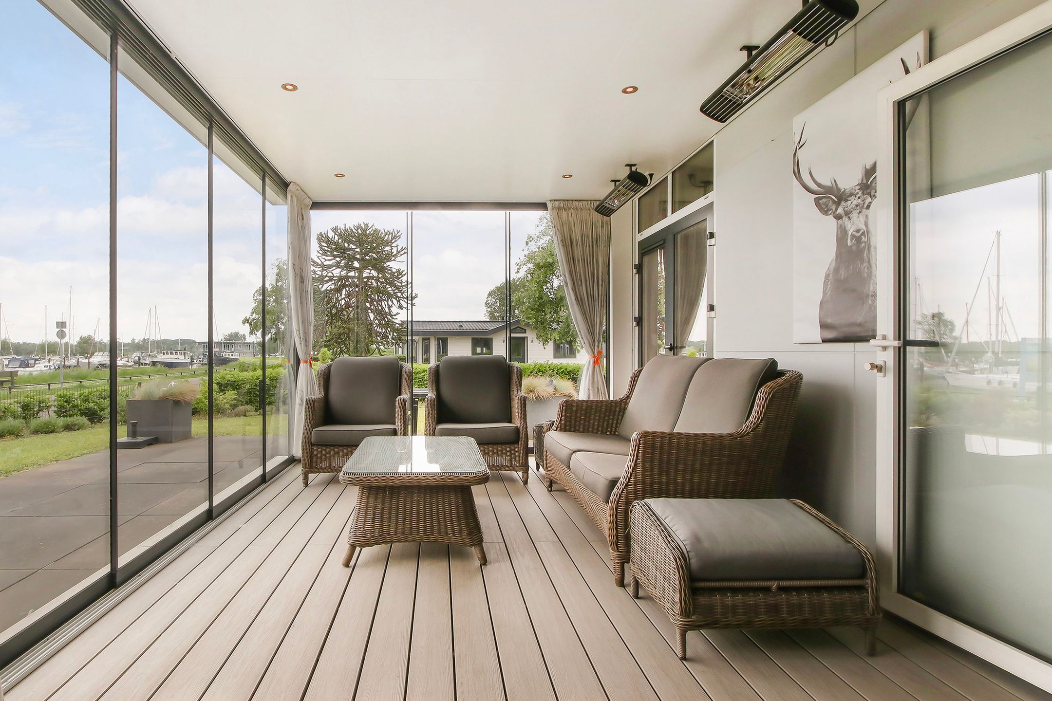 Photo 6 of Rijksstraatweg 186-151