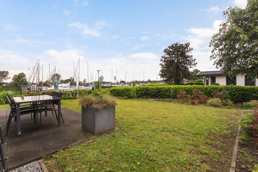 Photo 17 of Rijksstraatweg 186-151