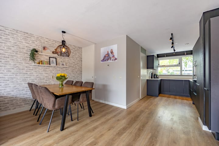 Foto 3 van Middenweg 88