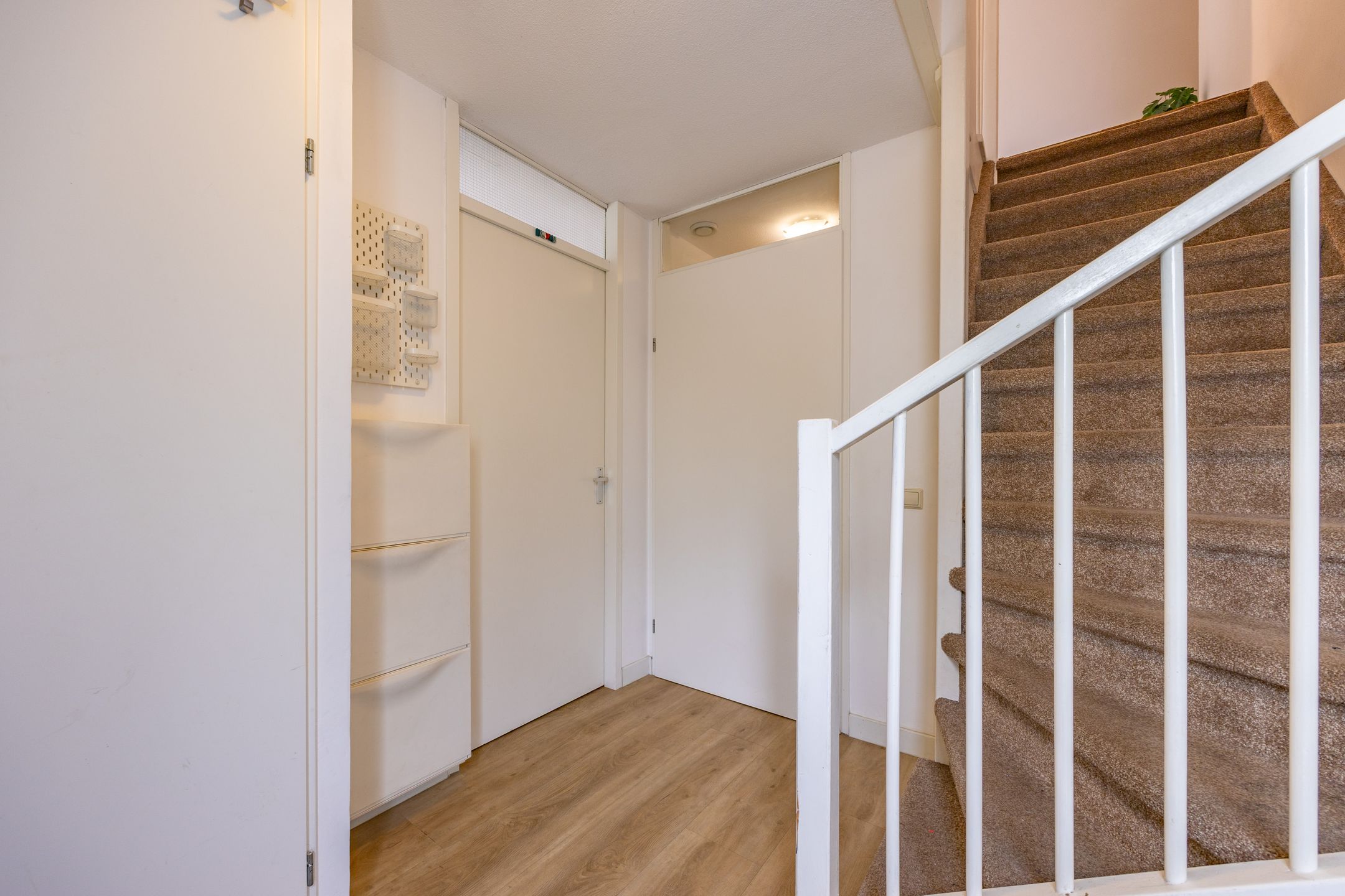 Foto 15 van Middenweg 88