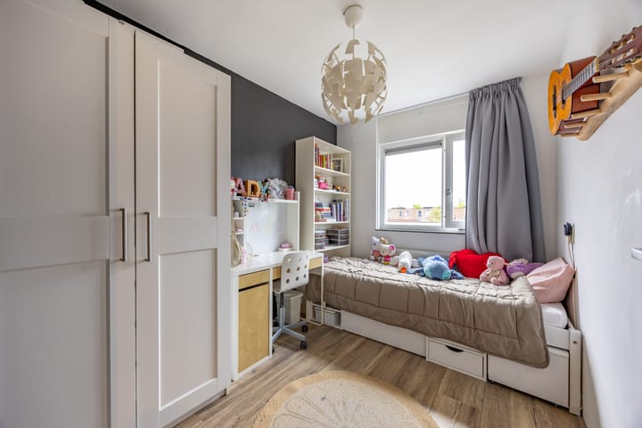 Foto 28 van Middenweg 88