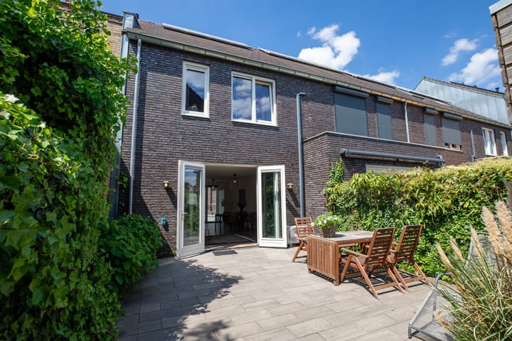 Foto 8 van Heugemerweg 99-B