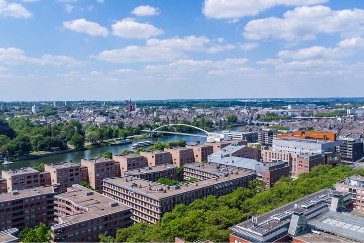 Foto 21 van Heugemerweg 99-B