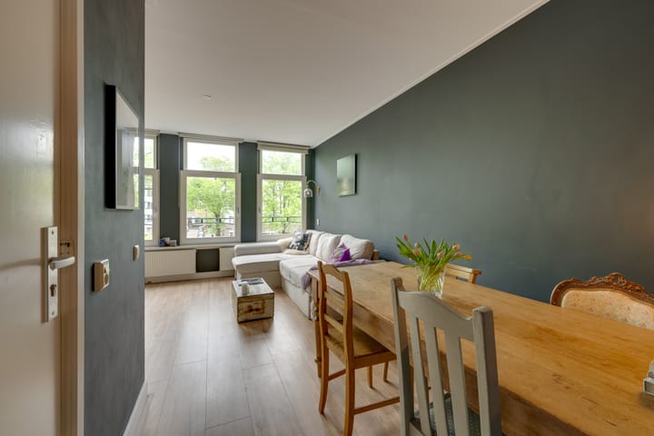 Foto 7 van Van Limburg Stirumplein 24-2