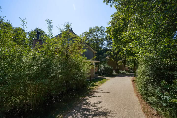 Foto 41 van Machiel Vrijenhoeklaan 450-70