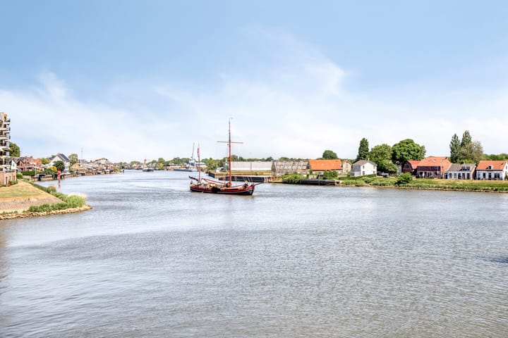 Foto 3 van Ketensezoom 63