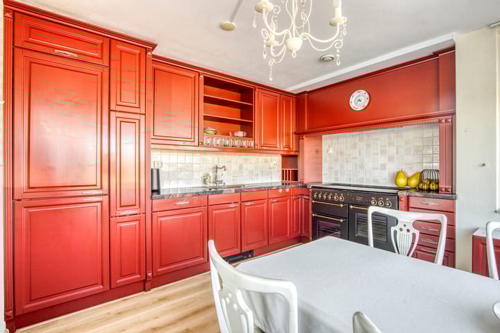 Foto 14 van Ketensezoom 63