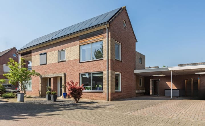 Foto 1 van Sering 11