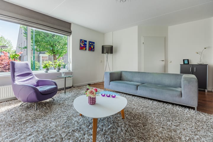 Foto 2 van Sering 11