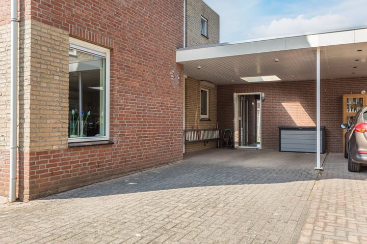 Foto 6 van Sering 11