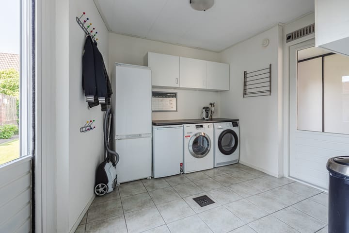 Foto 13 van Sering 11