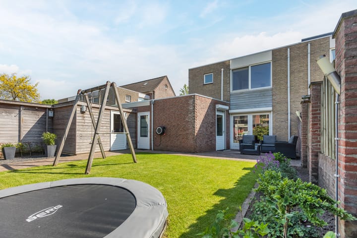 Foto 34 van Sering 11