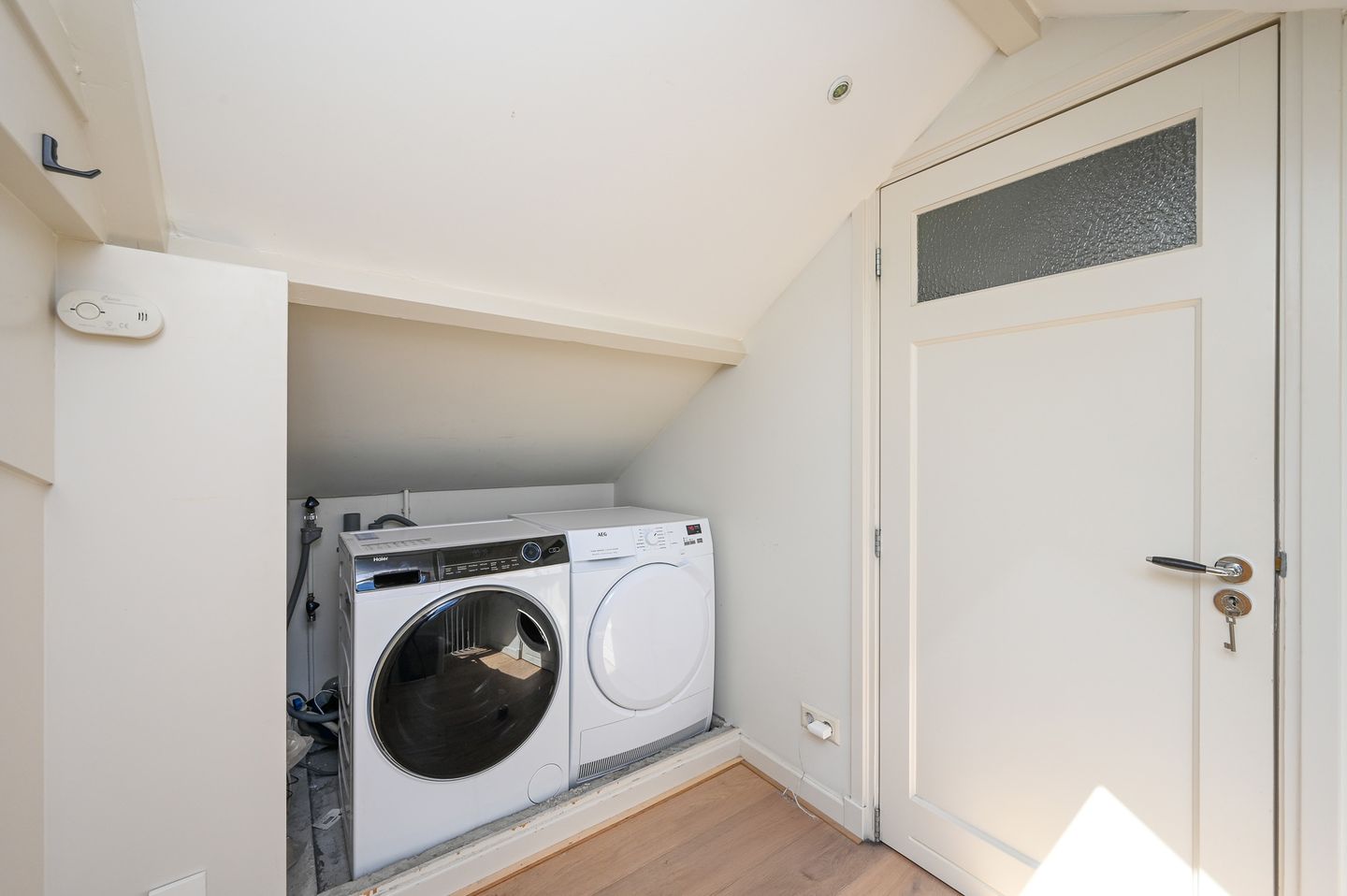 Foto 29 van Molenstraat 102