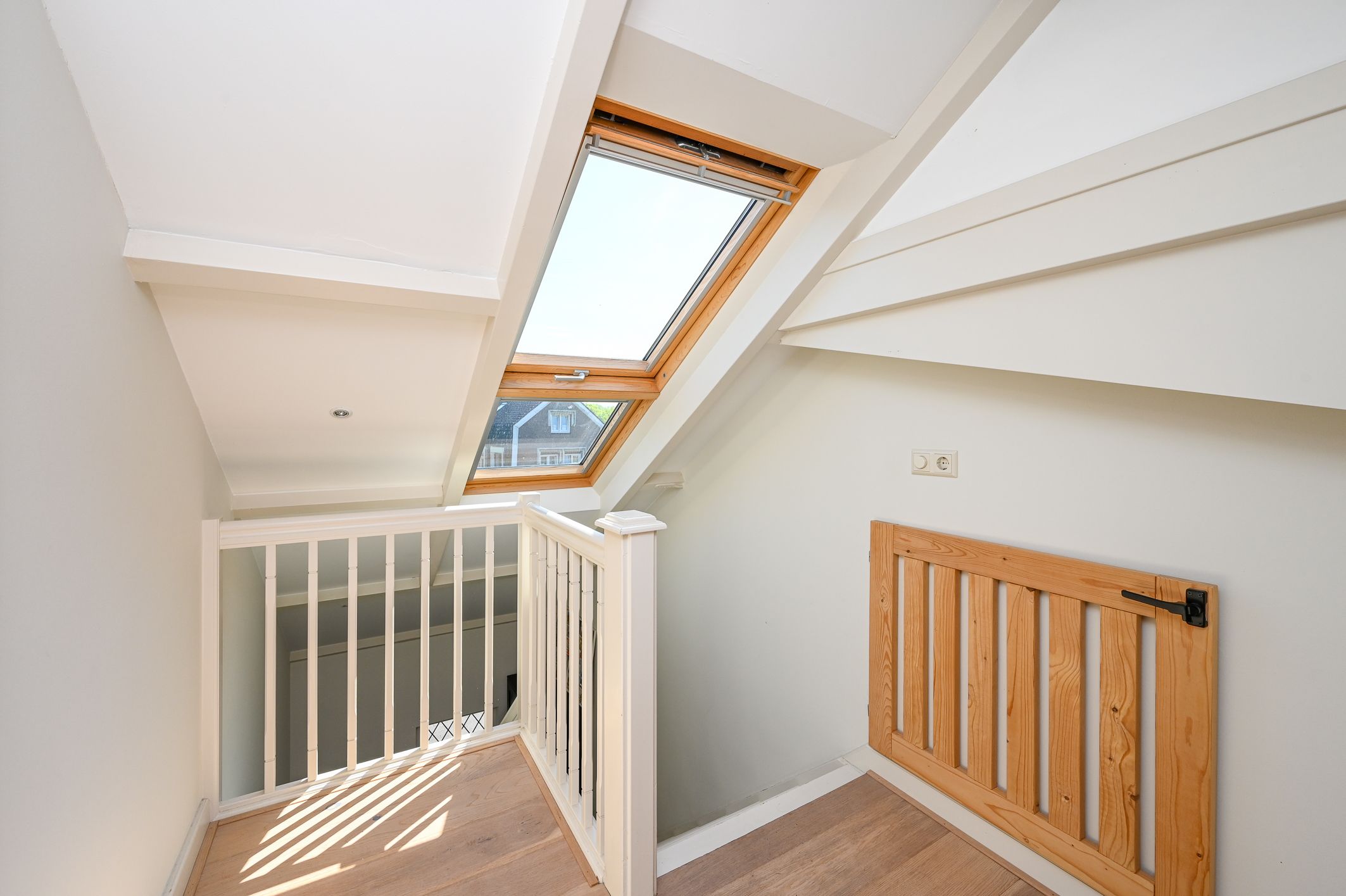 Foto 30 van Molenstraat 102