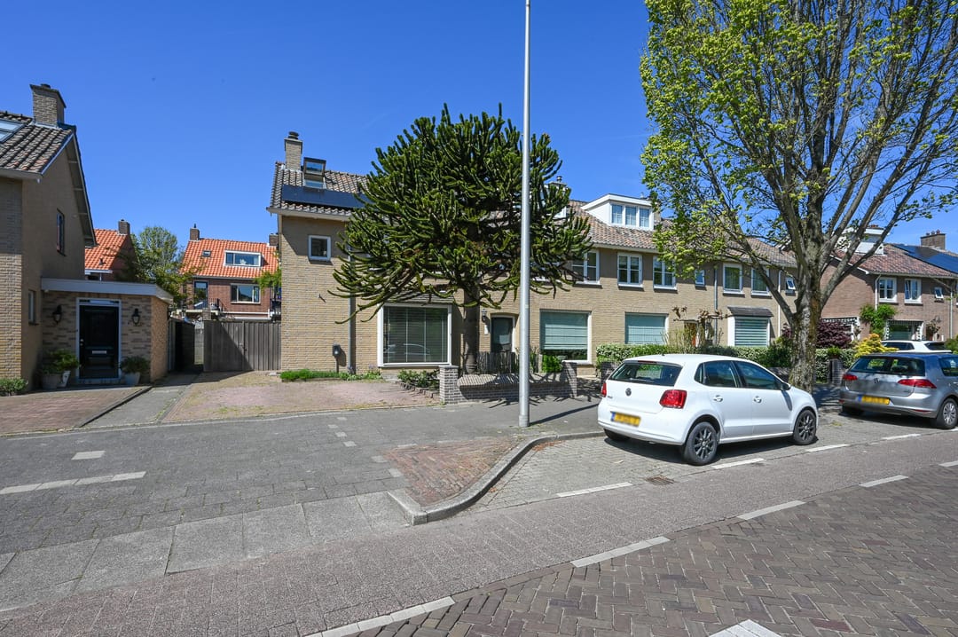 Foto 41 van Molenstraat 102