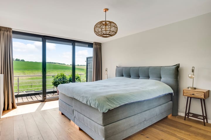 Foto 9 van Veulenerbank 68