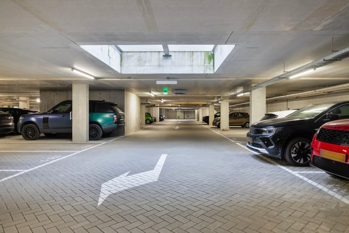 Photo 36 of Torenallee 69-032