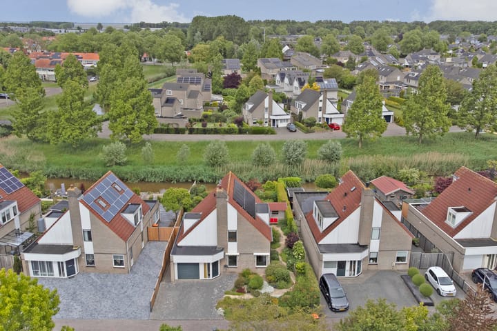 Foto 32 van Boterbloemweide 10