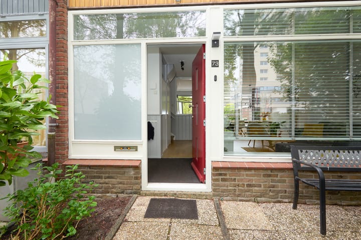 Foto 12 van Robert Kochlaan 73