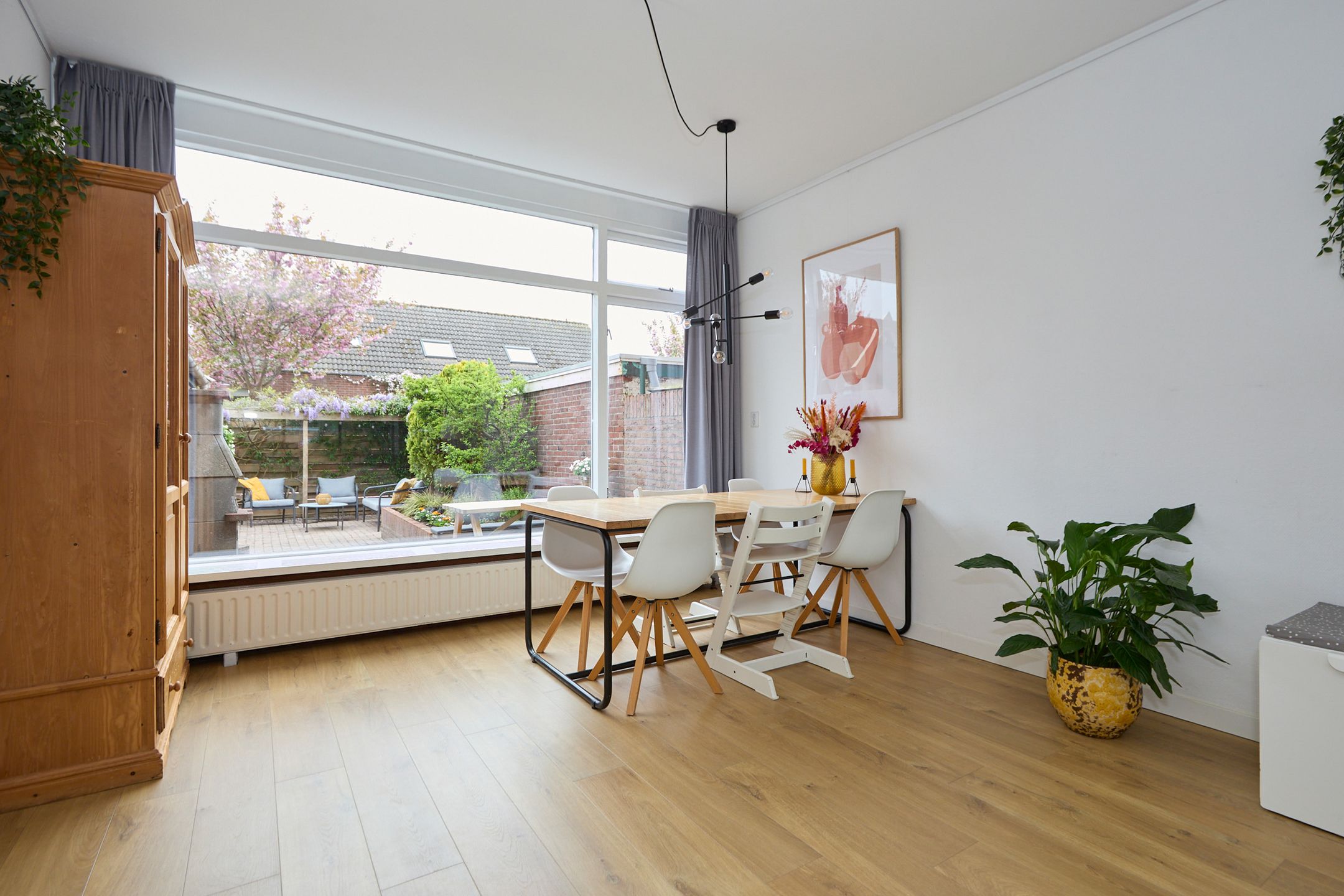 Foto 21 van Robert Kochlaan 73