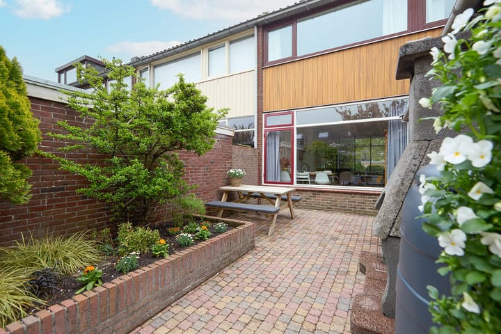 Foto 45 van Robert Kochlaan 73