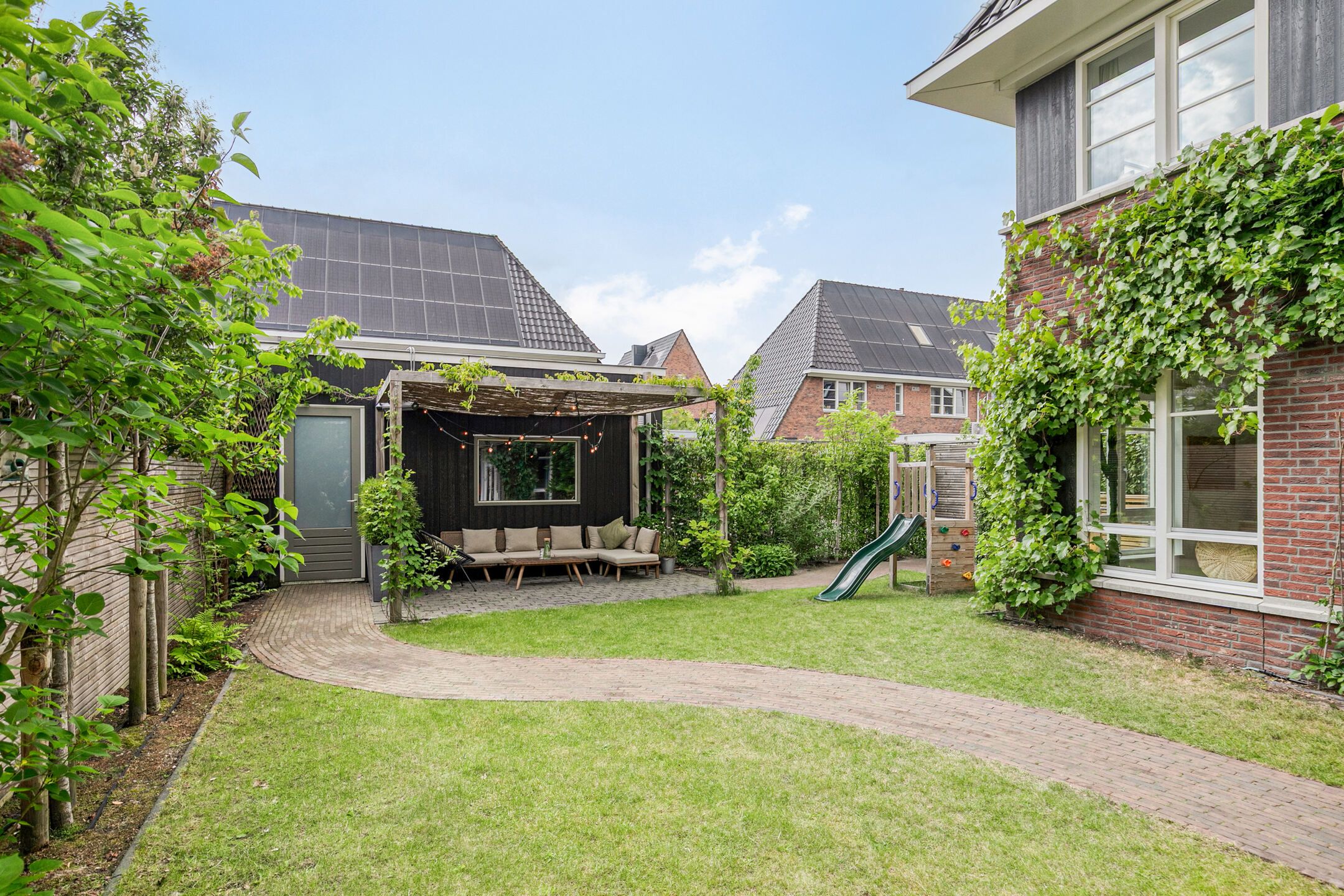 Photo 30 of Gitaarstraat 28