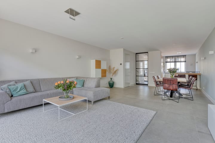 Foto 2 van Losplaatsweg 18-A