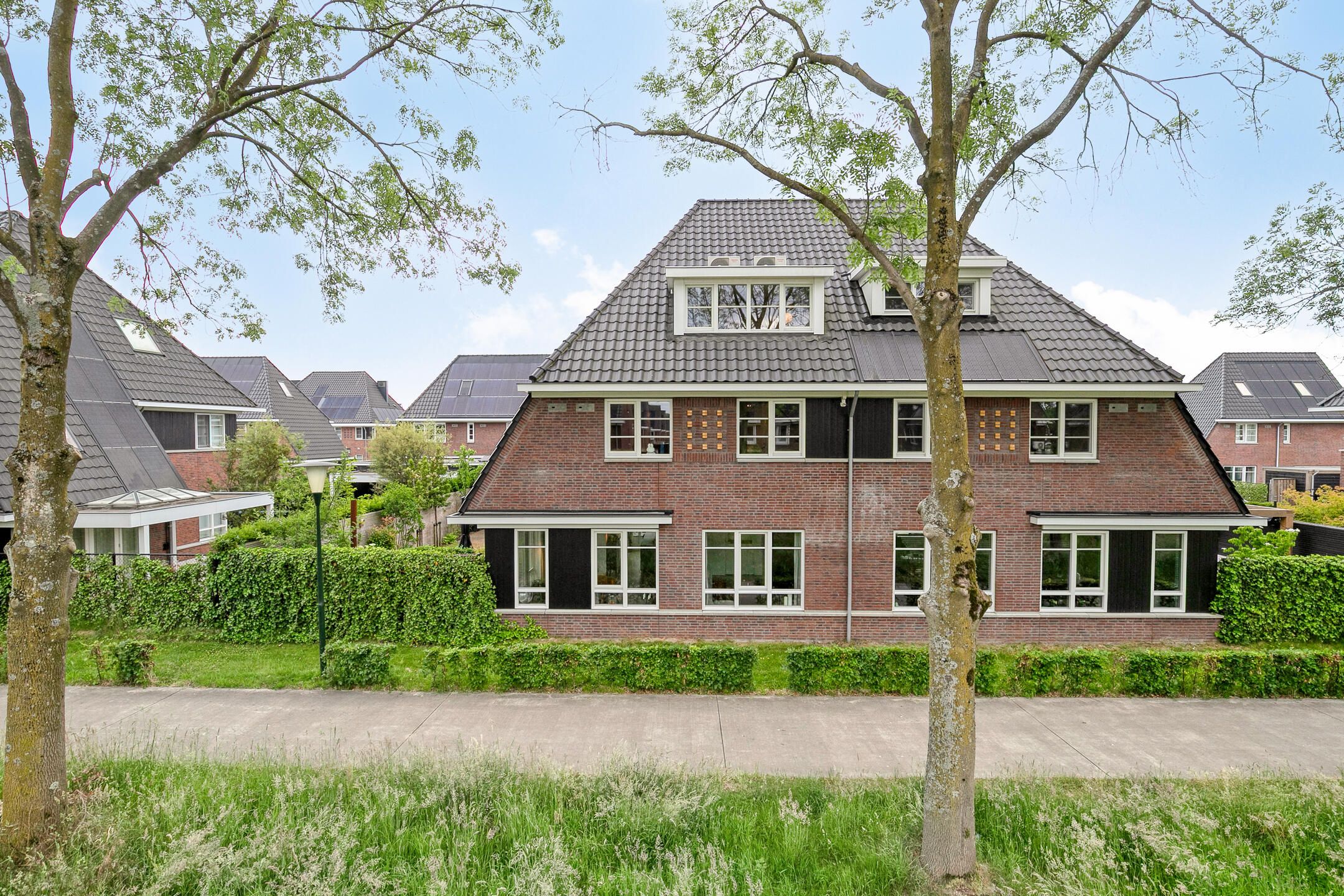 Photo 36 of Gitaarstraat 28