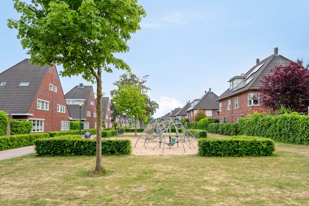 Photo 38 of Gitaarstraat 28